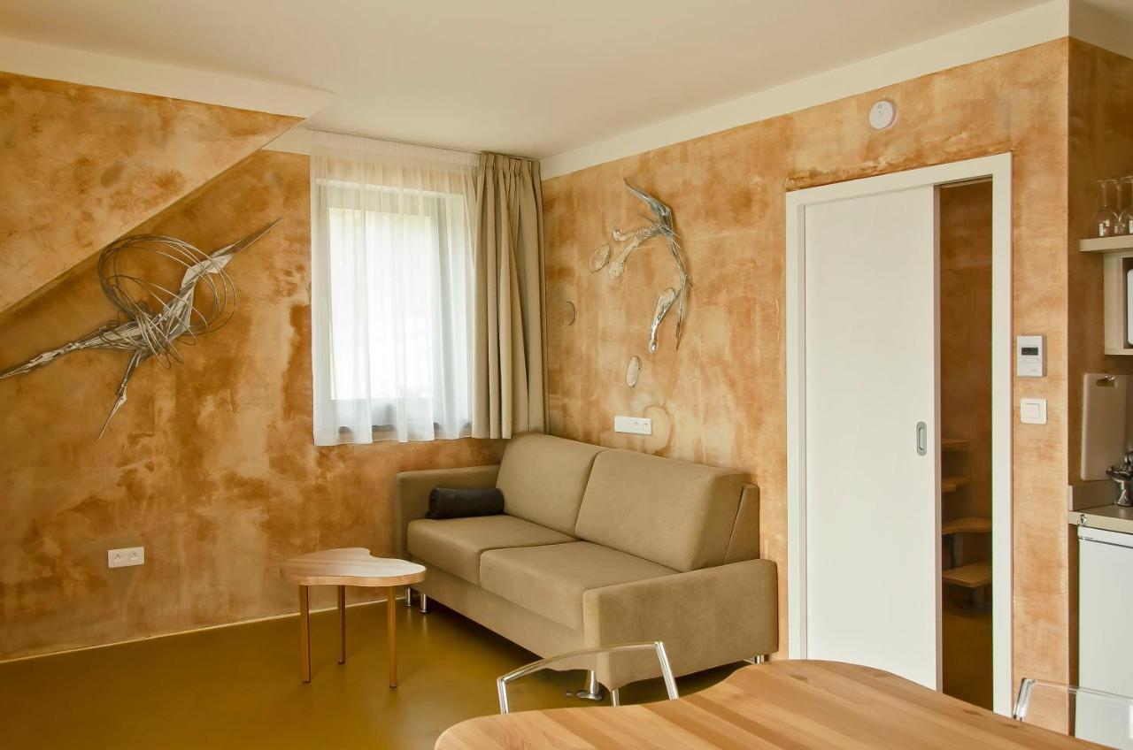Apartmany Modrinova Archa S Privatni Saunou Vaclavov u Bruntalu ภายนอก รูปภาพ